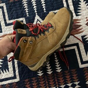 Men's Tan Hiking Boots with Red Laces